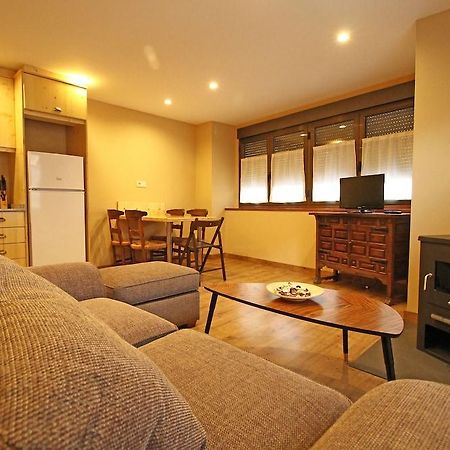 Snoe Apartamentos Mont Romies Plaza Salardú Extérieur photo