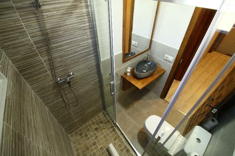 Snoe Apartamentos Mont Romies Plaza Salardú Extérieur photo